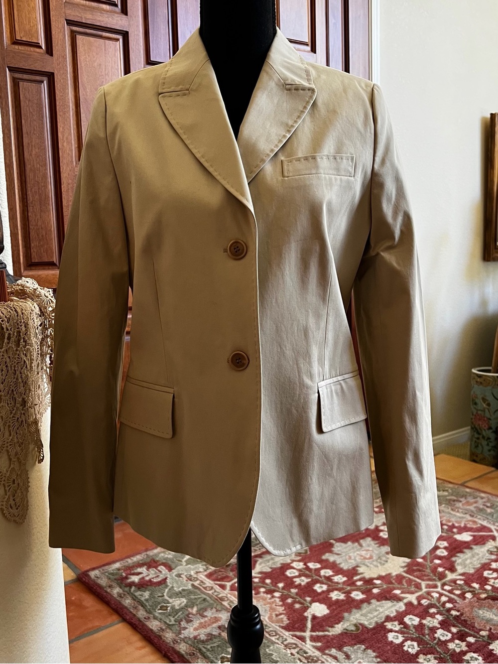 Faconnable Women’s Tan Cotton Blend Two Button Blazer Jacket Size 10